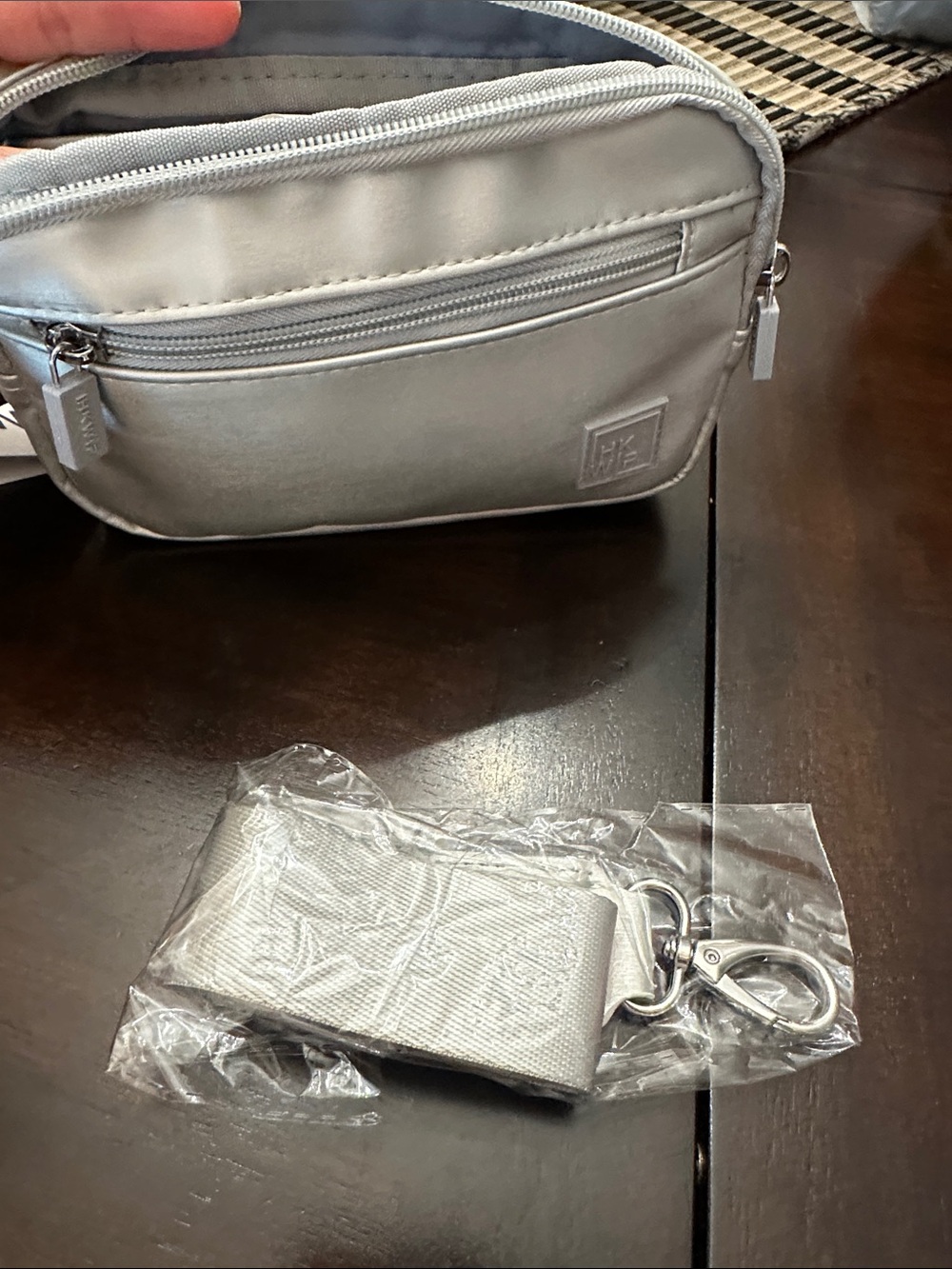IHKWIP Metallic Silver RFID Wristlet Wallet - Picture 5 of 6